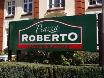 Photo: Piazza Roberto